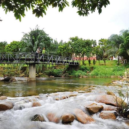 Akantuka Homestay 尖竹汶 外观 照片