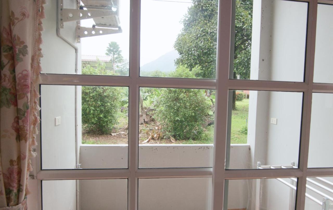 Akantuka Homestay 尖竹汶 外观 照片