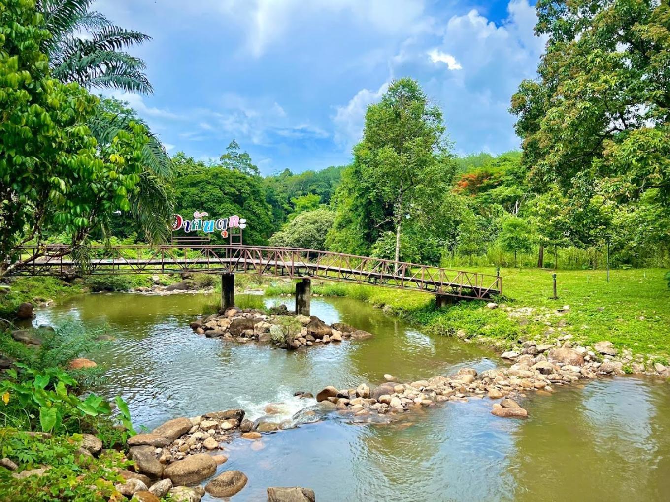 Akantuka Homestay 尖竹汶 外观 照片