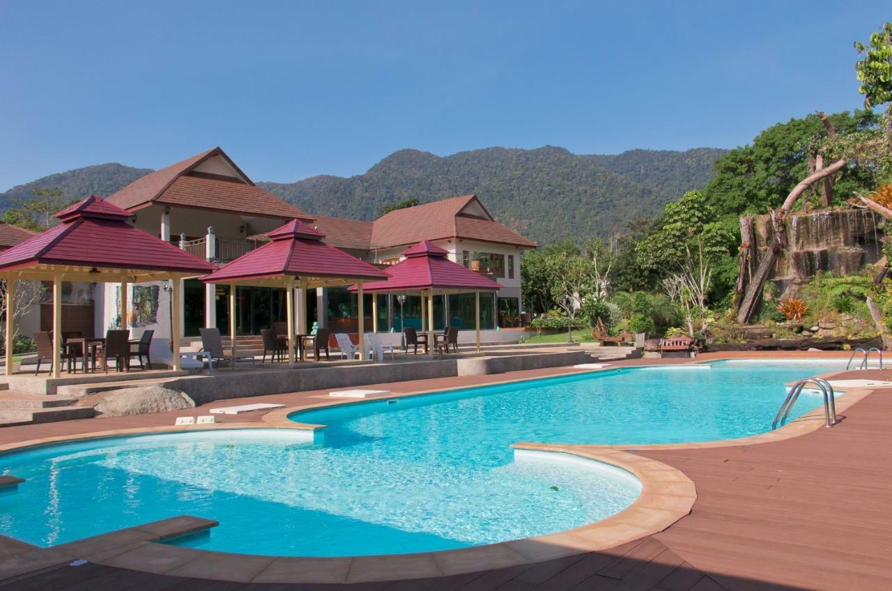 Akantuka Homestay 尖竹汶 外观 照片