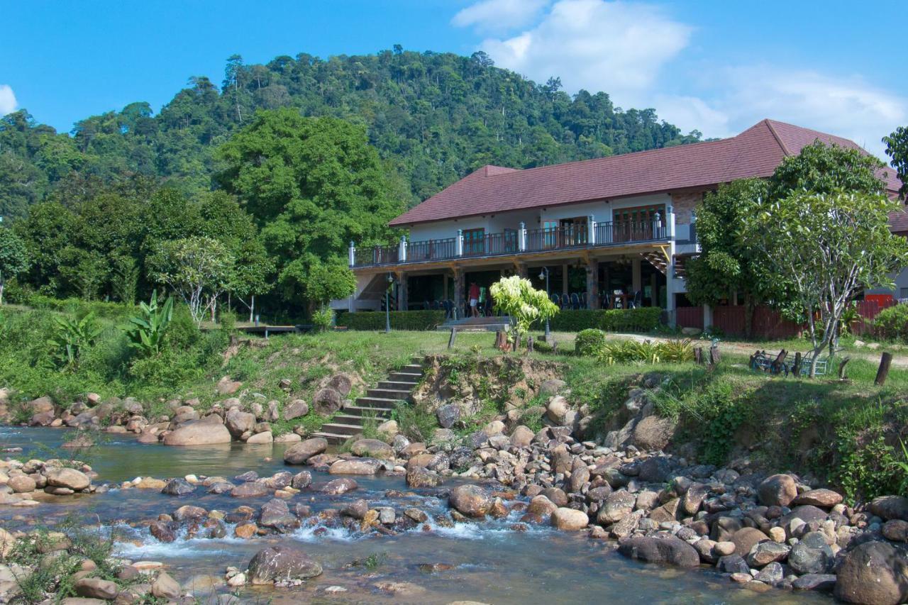Akantuka Homestay 尖竹汶 外观 照片