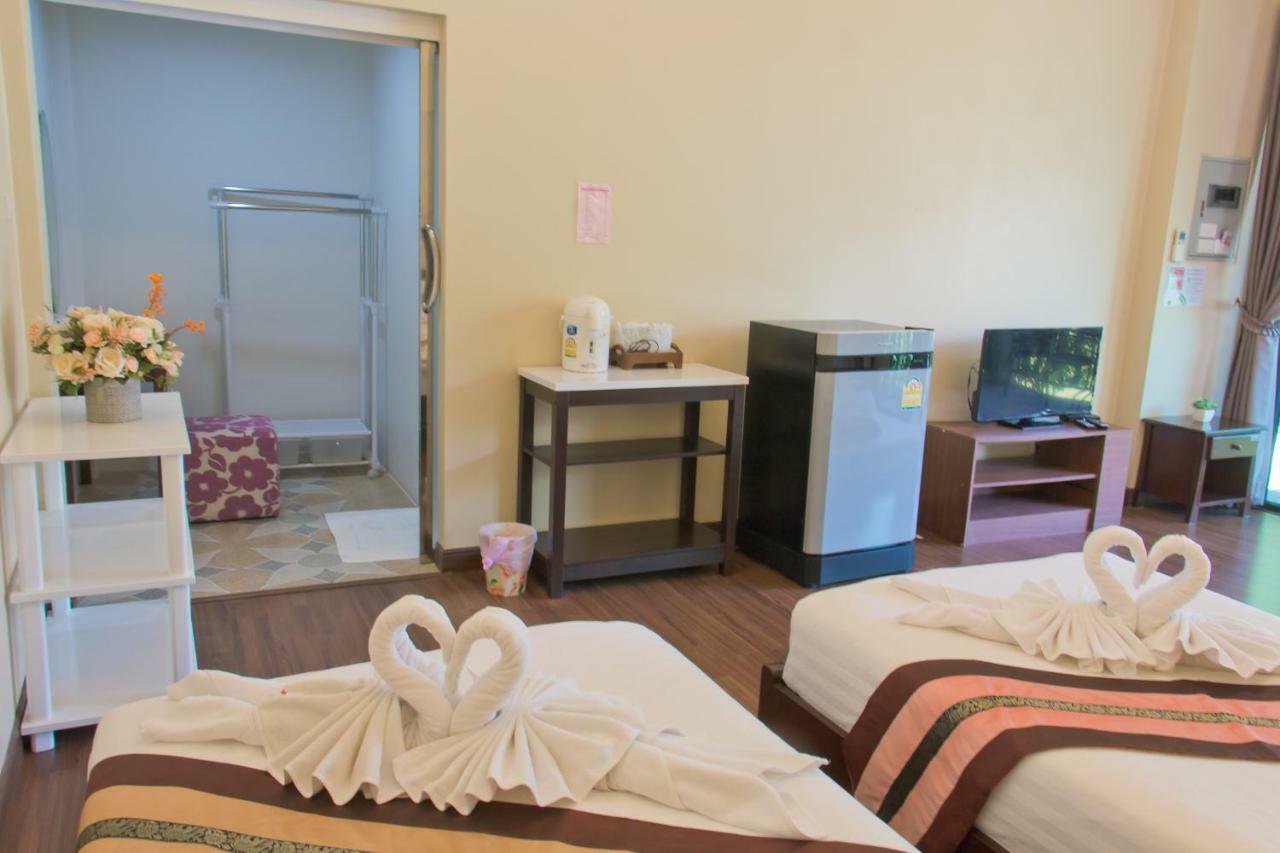 Akantuka Homestay 尖竹汶 外观 照片