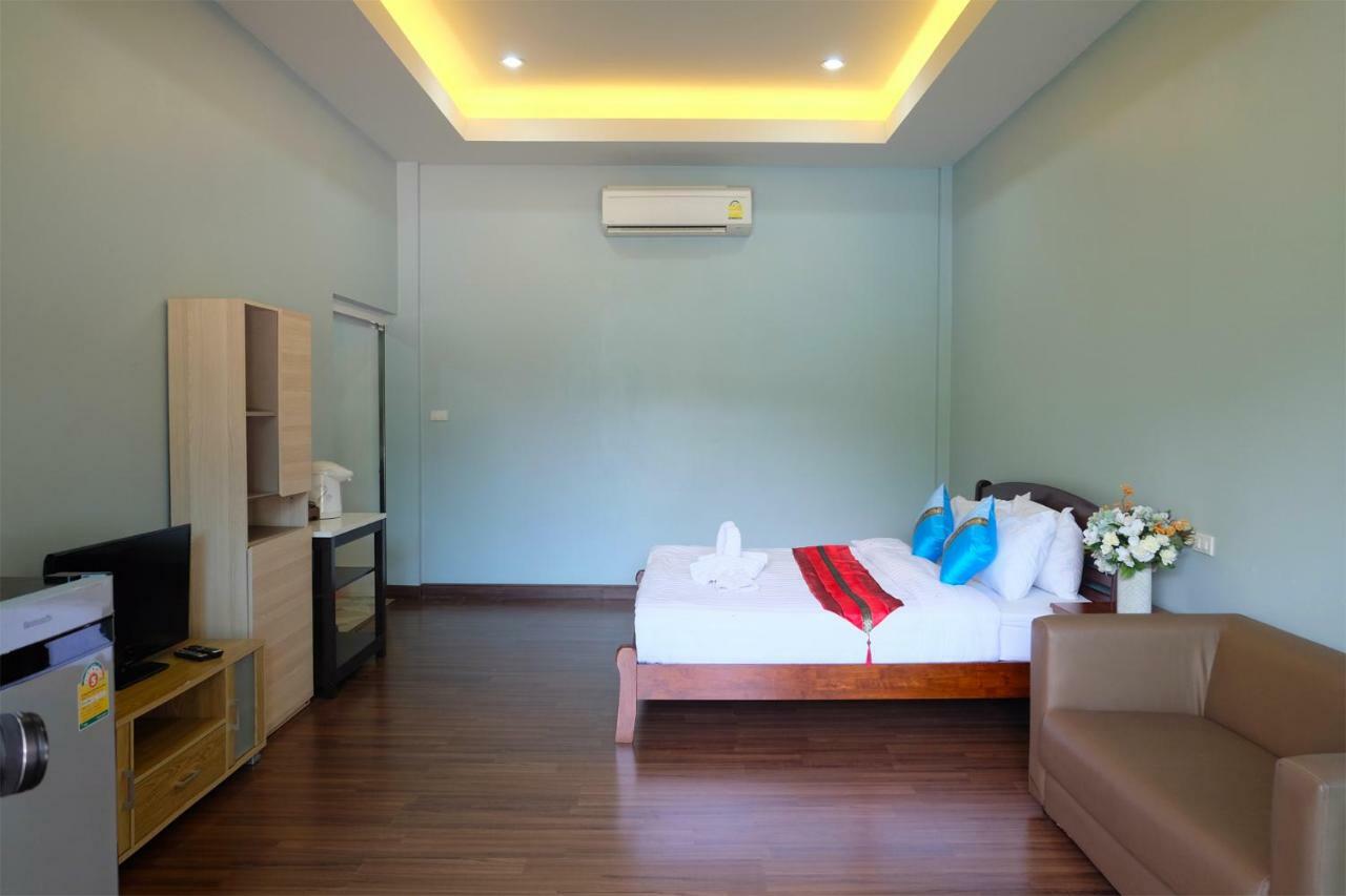 Akantuka Homestay 尖竹汶 外观 照片